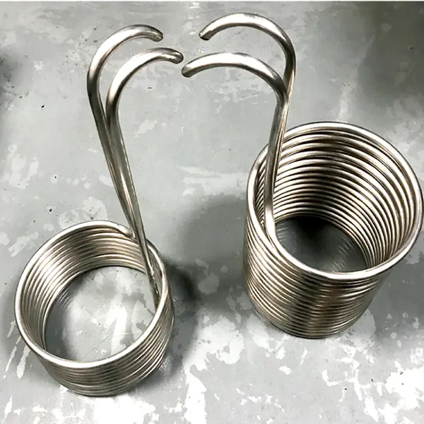 Factory Selling China 430 210 Mirror Brushed Finished Golden Color Stainless Steel Welded Pipes Ss Inox Metal Tube Featured Image